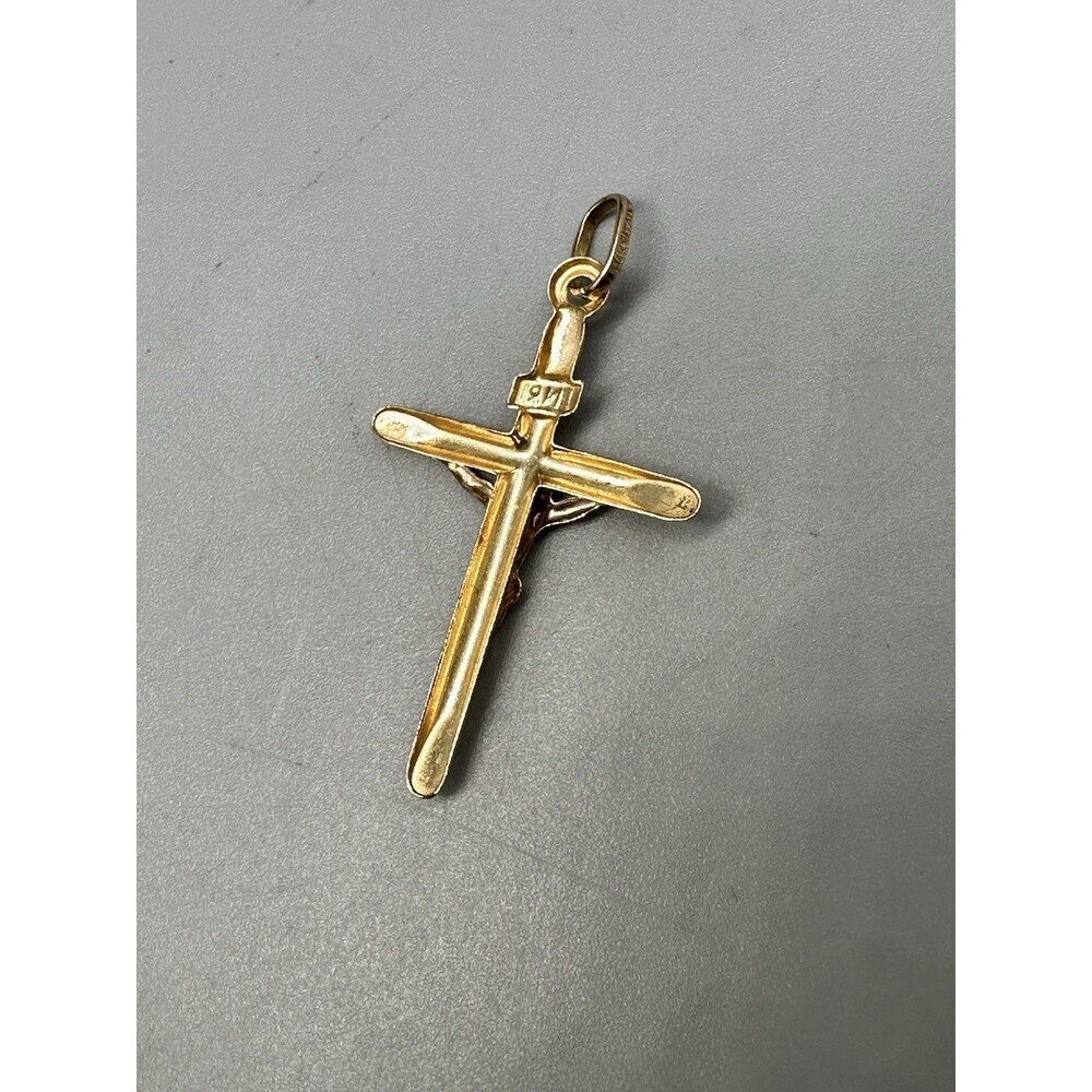 14k Italy Yellow Gold Cross INRI Pendant Jesus Faith Religious - Picture 2 of 3